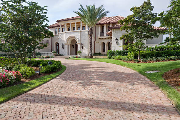 Best Local Driveway Pavers  in Como, WI