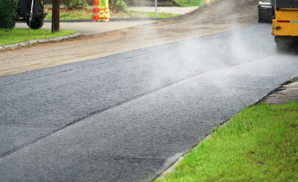 Best Concrete Paver Driveway  in Como, WI